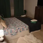 Apartament Vouchere, Factura, Petfriendly - Ap Cu 2dormitoare Fara Living *