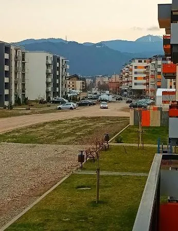 Vouchere, Factura, Petfriendly - Ap Cu 2dormitoare Fara Living * Брашов