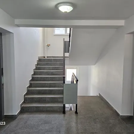 Vouchere, Factura, Petfriendly - Ap Cu 2dormitoare Fara Living Апартаменти Брашов