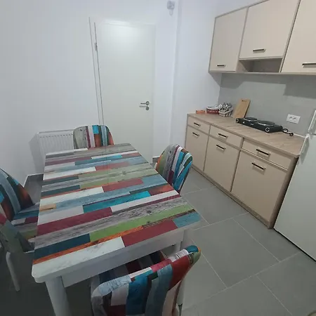 Vouchere, Factura, Petfriendly - Ap Cu 2dormitoare Fara Living Апартаменти *